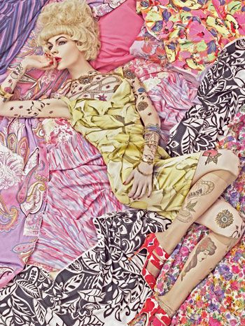 Vogue Patterns by Steven Meisel    Vogue Italy 2007