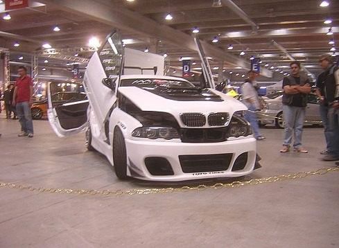 BMW M3 (9 )
