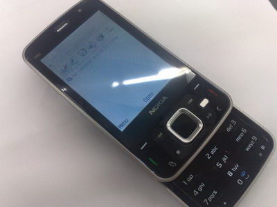 Первые настоящие фото Nokia N96 (3 фото)
