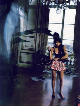   (   Vogue Paris  2008)