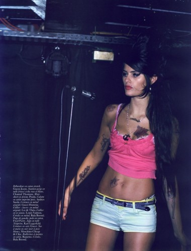   (   Vogue Paris  2008)