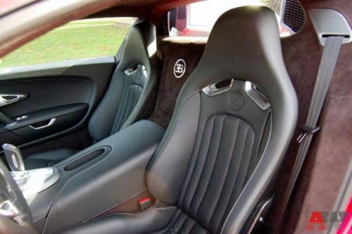 Bugatti Veyron -  !