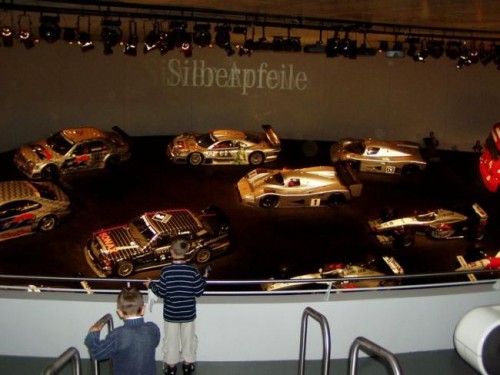 Музей Mercedes-Benz 