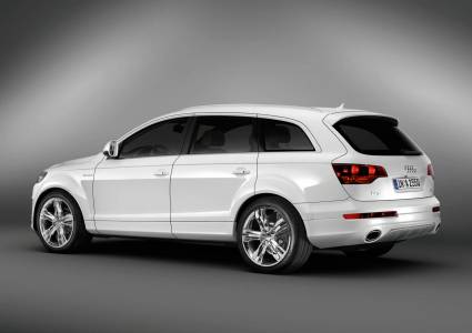  Audi Q7 coastline