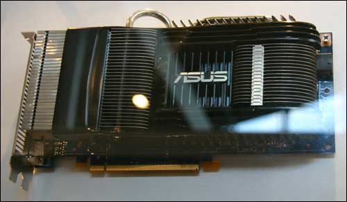 CeBIT 2008:   GeForce 9600 GT  ASUS