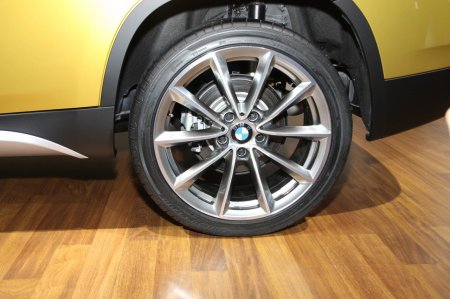 BMW X1 ()