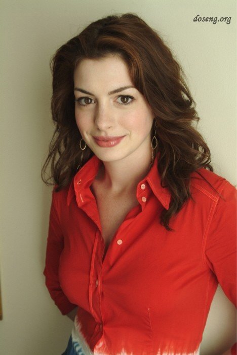 Anne Hathaway 