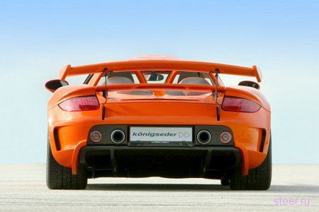 -  Porsche Carrera GT