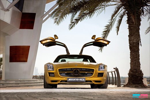 Mercedes-Benz SLS AMG Desert Gold