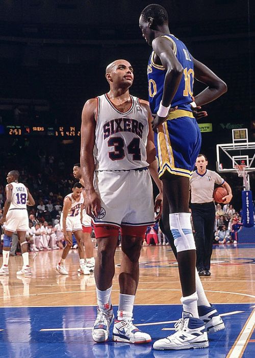 Manute Bol - самый высокий баскетболист NBA 