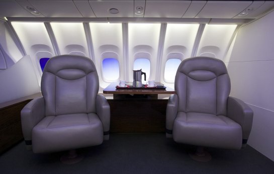 Boeing 747-8 Intercontinental -    