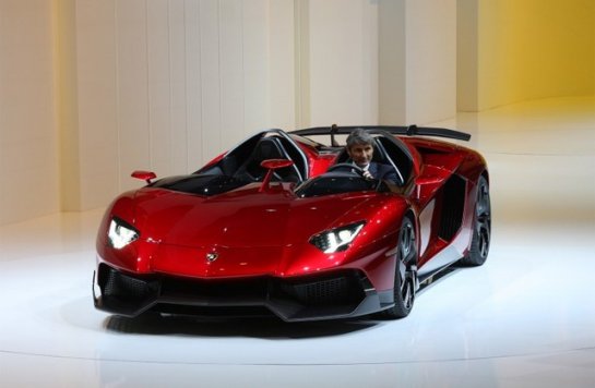 Lamborghini Aventador J:   