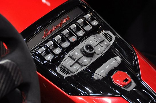 Lamborghini Aventador J:   
