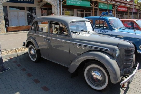 Выставка раритетных авто прошла в Будапеште